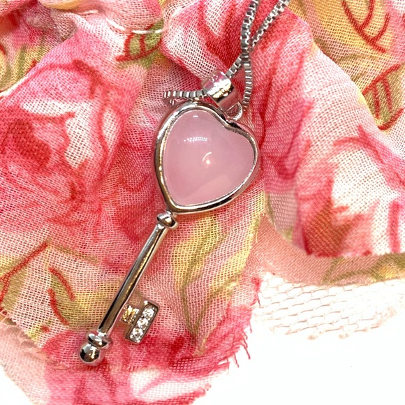 Sterling Silver 925 Heart Pink Crystal Necklace - Picture 2 of 6